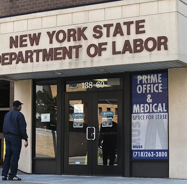 משרדי משרד העבודה של מדינת ניו יורק. פחות משרות חדשות מהצפוי / צילום: Reuters, Anthony Behar
