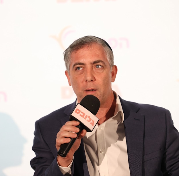 ספי זינגר בכנס ההשקעות 2025 / צילום: שלומי יוסף