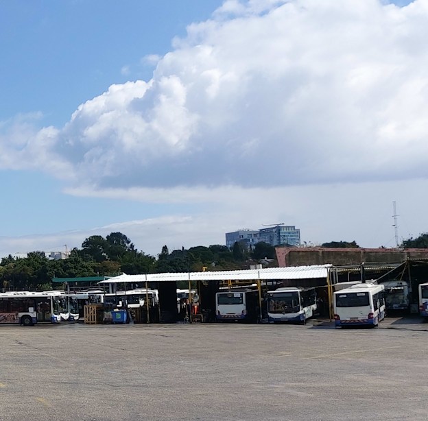 מוסך דן ברמת החייל / צילום: איל יצהר