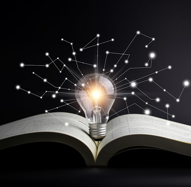 ספרים על ההמצאות הגדולות / צילום: Shutterstock