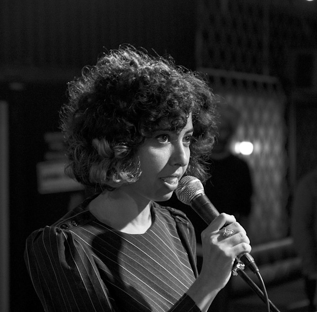 עדי קיסר. גם בשירה וגם בספרות ילדים, אי אפשר לרמות את קהל / צילום: גנדי שקולניק