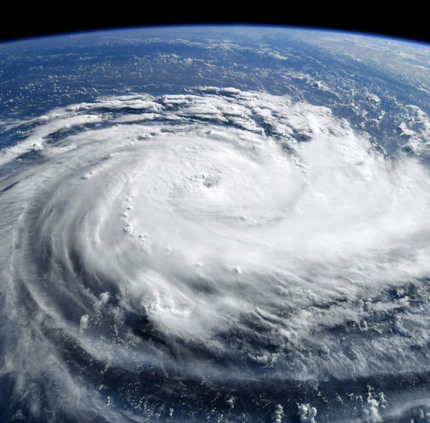 איך נקראת סופה טרופית שמתרחשת במזרח התיכון? / צילום: Shutterstock