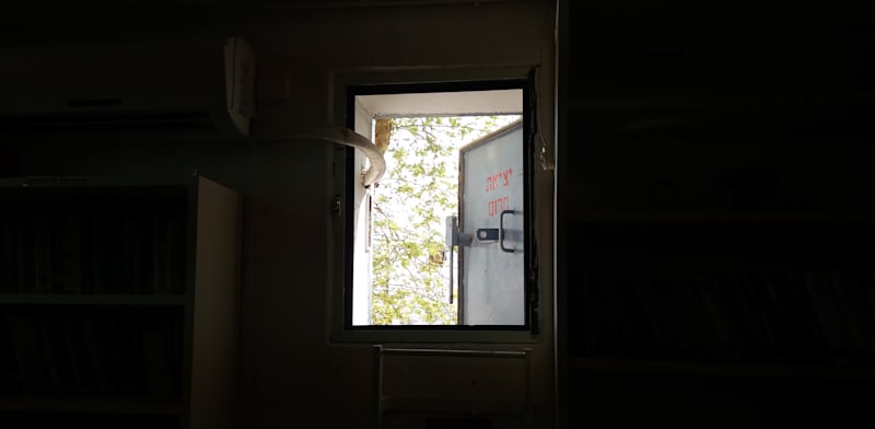 מרחב מוגן / צילום: Shutterstock, ARTZO