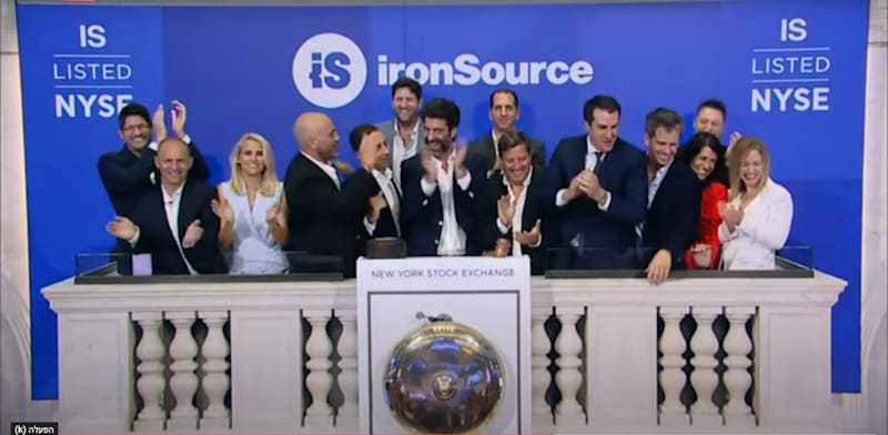 הנפקת איירון סורס בניו יורק / צילום: צילום מסך מתוך יוטיוב