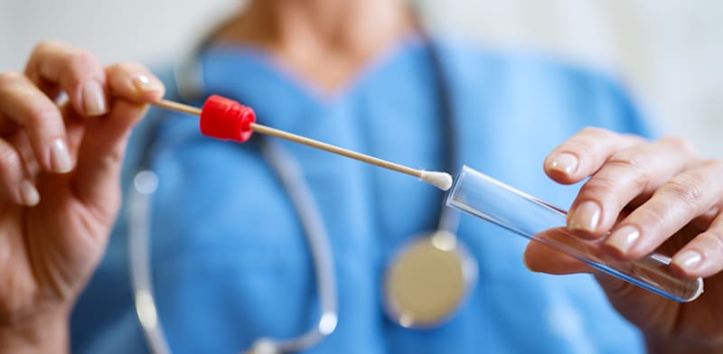 בדיקת רקמות להוכחת אבהות / צילום: Shutterstock, Dusan Petkovic