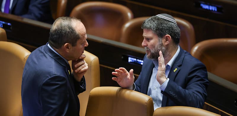 השרים סמוטריץ' (מימין) וברקת / צילום: נועם מושקוביץ', דוברות הכנסת