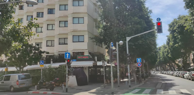 דיזנגוף פינת גורדון, תל אביב / צילום: טלי בוגדנובסקי