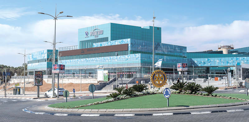 קניון שבעת הכוכבים, שנפתח השנה באילת / צילום: רוני בלחסן