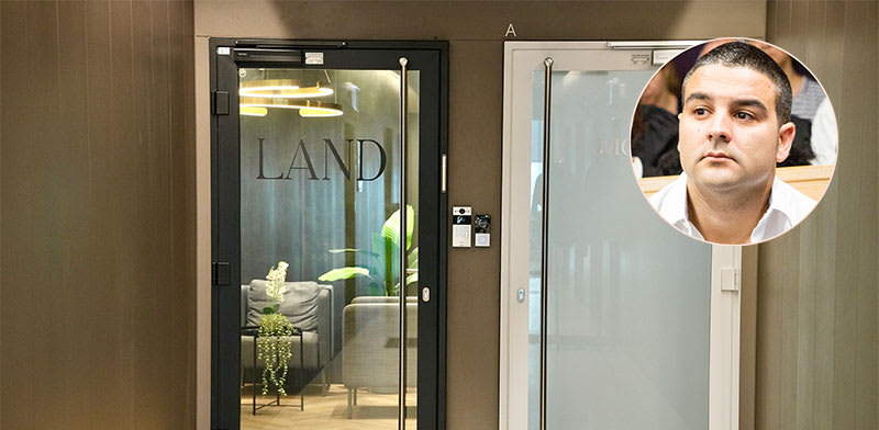 משרדי LAND. בעיגול: אורן קובי / צילום: כדיה לוי, שלומי יוסף