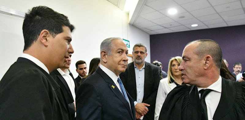 ראש הממשלה בנימין נתניהו בבית המשפט המחוזי בתל אביב / צילום: ראובן קסטרו - פול וואלה