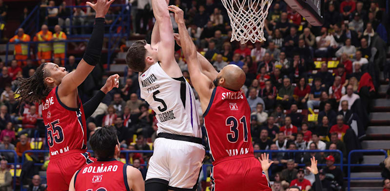 מי המשתכר הבכיר ביותר שייקח חלק באליפות אירופה בכדורסל? / צילום: Shutterstock