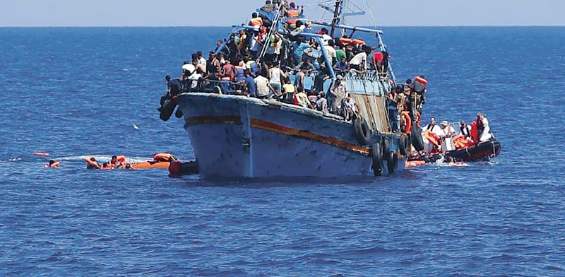 מבצע חילוץ מהגרים ליד לוב, 2015 / צילום: Reuters, Darrin Zammit Lupi