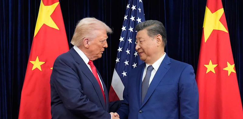 נשיאי ארה''ב וסין יחד / צילום: ap, Mark Schiefelbein