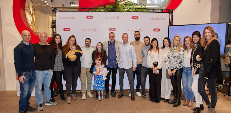 הצוות של אנבלה בעת השקת המוצר בשילב / צילום: שוקה כהן