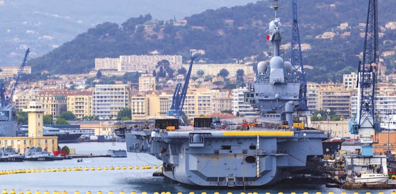 נושאת המטוסים ''שארל דה גול'', שתוחלף ע''י הספינה החדשה / צילום: Shutterstock