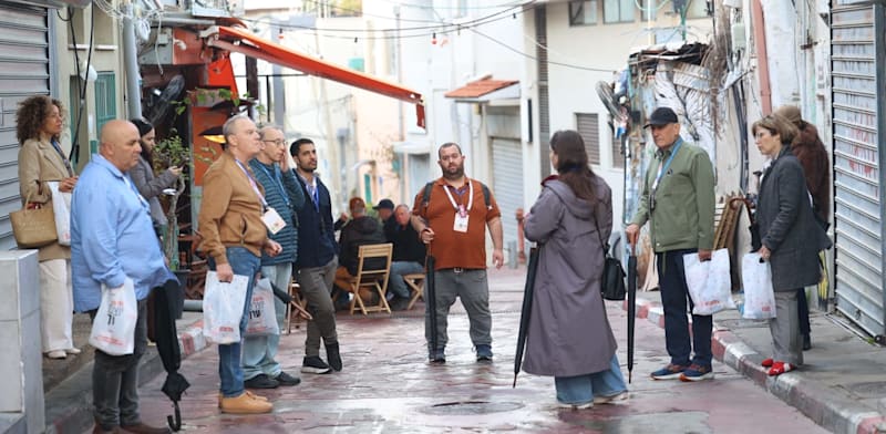 סיור בשוק הכרמל / צילום: שלומי יוסף