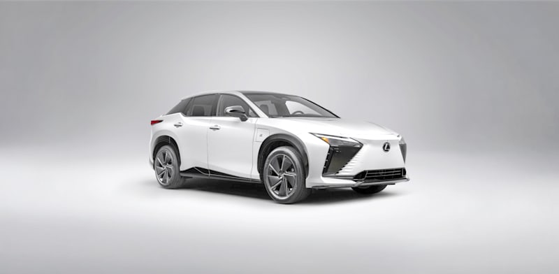 לקסוס e500 RZ חשמלית / צילום: יח''צ