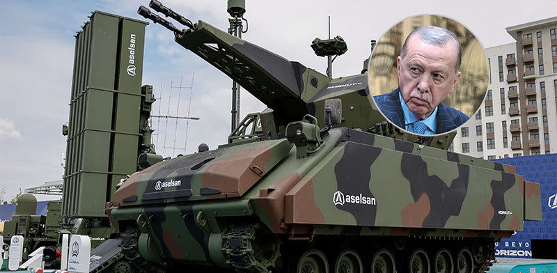 תותח הגנה אווירית קורקוט. בעיגול: רג'פ טאיפ ארדואן, נשיא טורקיה / צילום: ap, Khalil Hamra, reuters-Kemal Aslan
