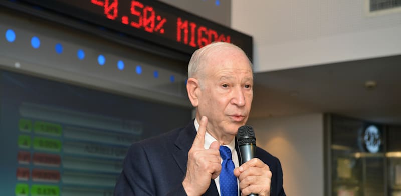 אופקו תמכור נכסים מרשת המעבדות תמורת 722 מיליון ד’. המניה מזנקת