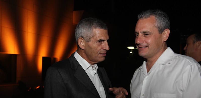 "מימין: יואב ושמואל חרל''פ. יואב שוקל למכור את מניותיו בכלמוביל / צילום: יוסי אלוני - מעריב"