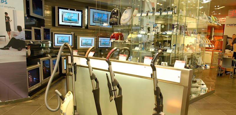 "מוצרי חשמל. המכירות עולות לקראת החג / צילום: תמר מצפי"