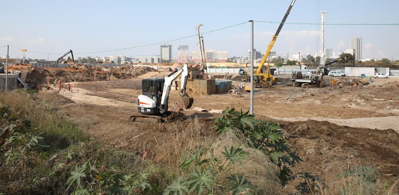 עבודות חפירה בבני ברק. הדרת המארגנים מהשלבים שאחרי רכישת הקרקע / צילום: כדיה לוי