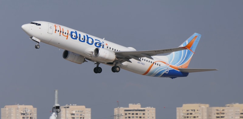 "מטוס של פליי דובאי ממריא מנתב''ג / צילום: דני שדה"