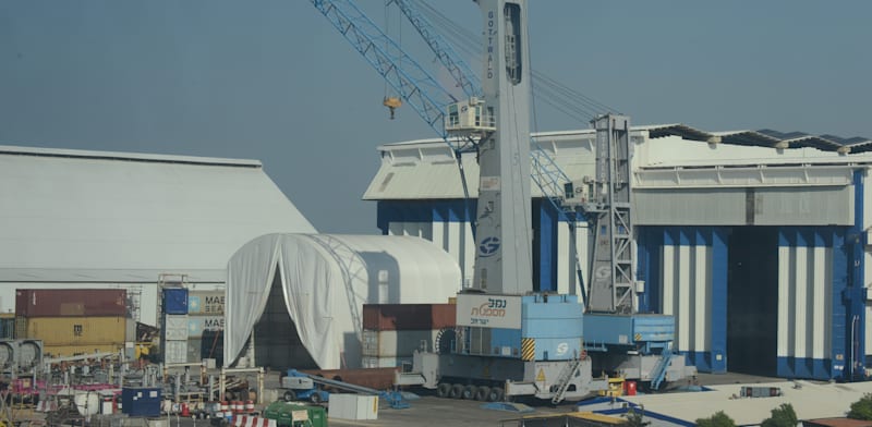 "נמל מספנות ישראל / צילום: איל יצהר"