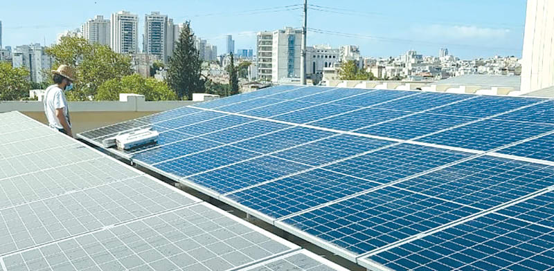 Paneles solares en azotea