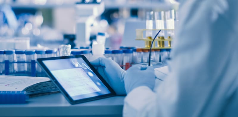 "ביוטק / צילום: Shutterstock, Gorodenkoff"