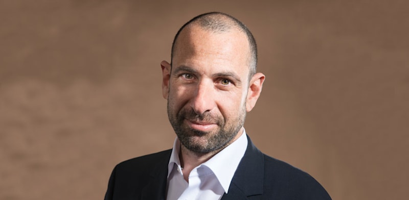 "תומר הרפז / צילום: Simone Henken"