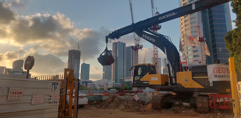 "בניה בישראל. חשש ממחסור בפלדה / צילום: הדר רות בשן"