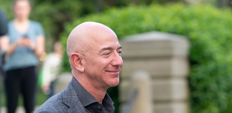 "ג'ף בזוס, מייסד אמזון. מיליארדרים מסתירים את זהותם ברכישת נדל''ן / צילום: Shutterstock, lev radin"