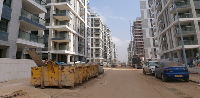 "בנייה של שכונה חדשה באור יהודה. הוותמ''ל מקדמת כרגע שלוש תוכניות נוספות בעיר / צילום: איל יצהר"