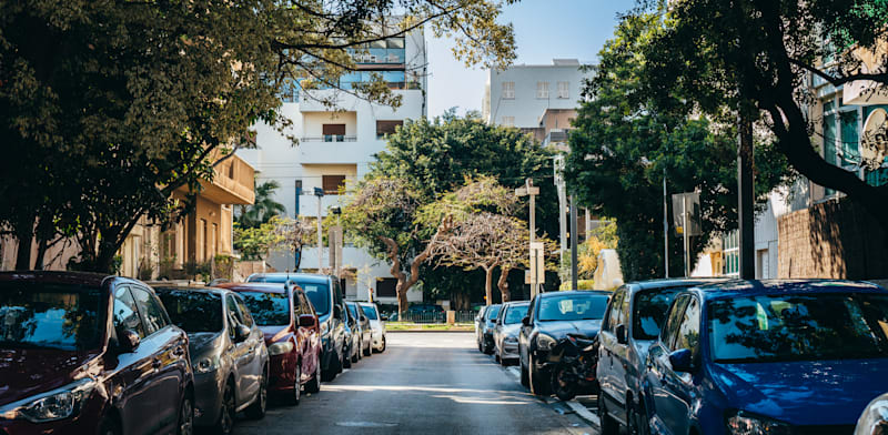 חניה בתל אביב / צילום: Shutterstock, Adi Shpigel