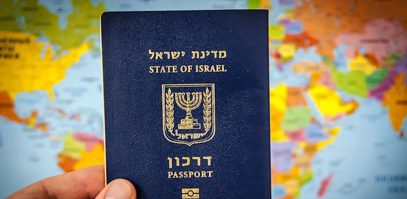 Israeli passport  credit: Shutterstock