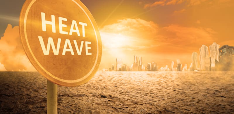 "חשיפה ממושכת לחום עלולה להאיץ תהליכי הזדקנות / צילום: Shutterstock, leolintang"