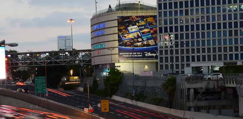 "צומת עזריאלי / צילום: איל יצהר"