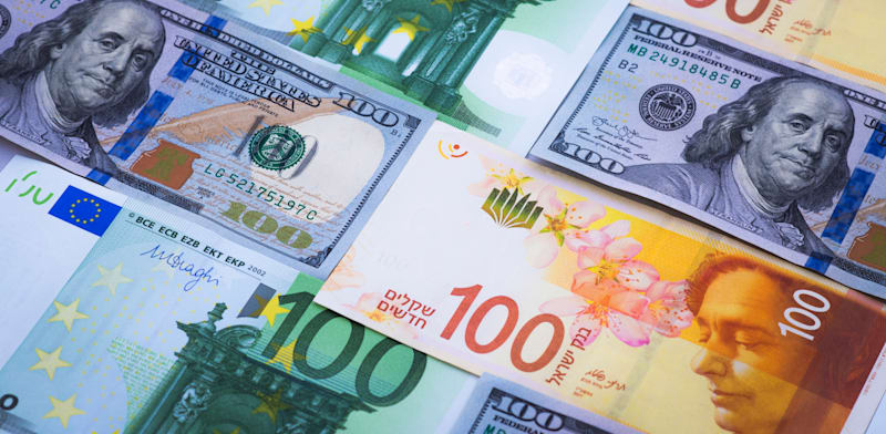 Shekel Depreciation Accelerates Globes