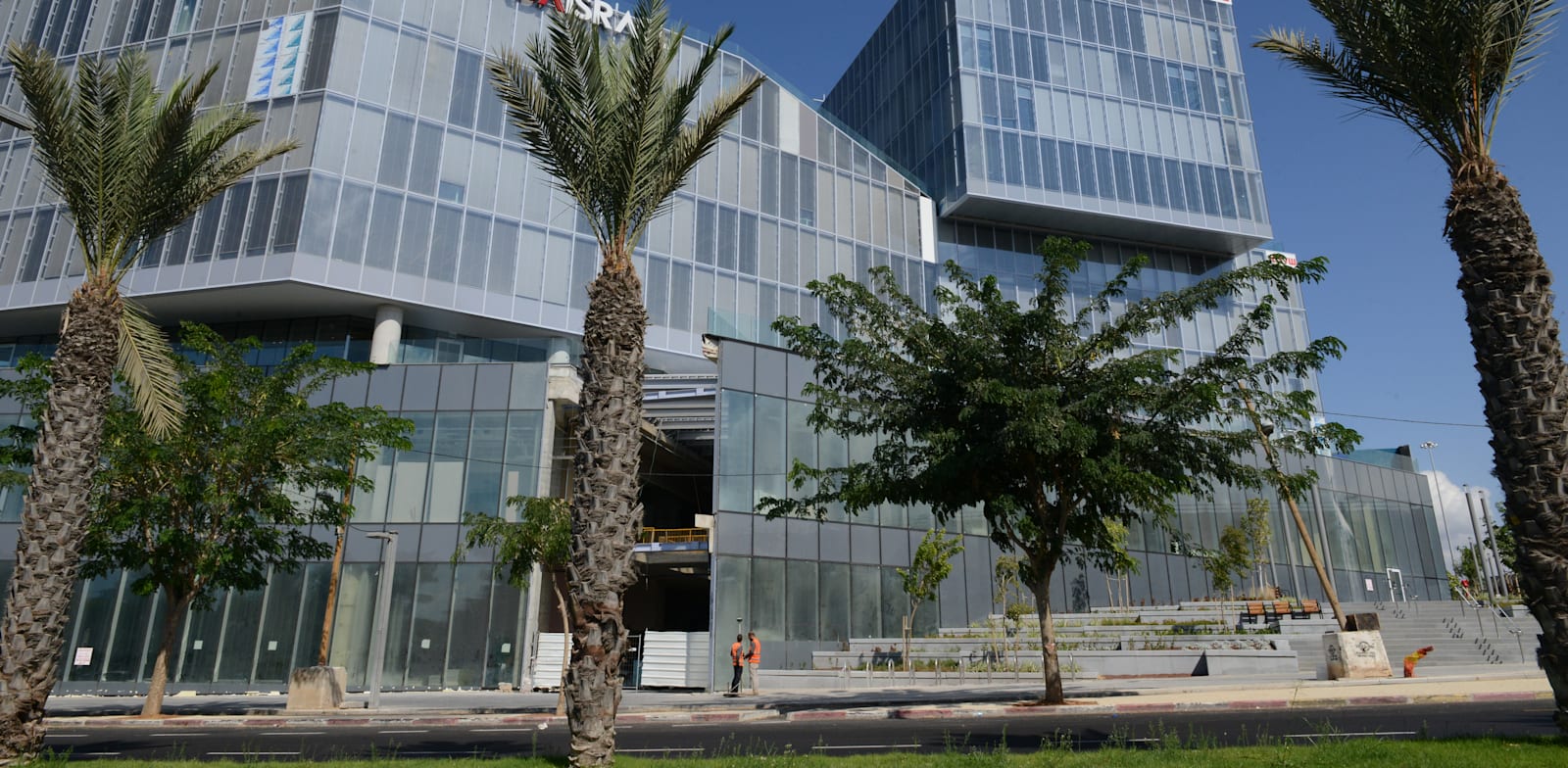 Wix aims to sublet part of campus for double rent