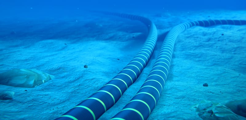 "כבלים תת ימיים / צילום: Shutterstock"