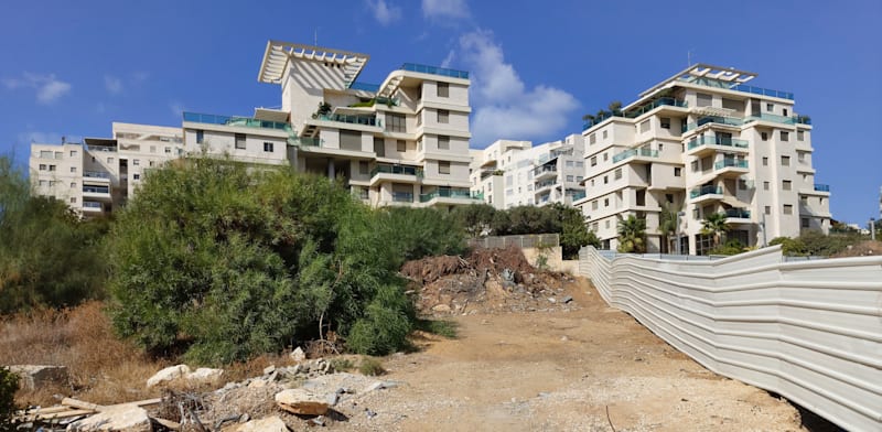 "מגרש ריק ברחוב איינשטיין בת''א / צילום: איל יצהר"