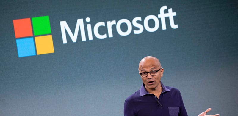 "סאטיה נאדלה, מנכ''ל ויו''ר מיקרוסופט / צילום: Associated Press, Mark Lennihan"