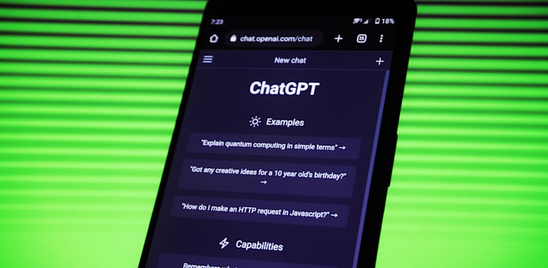 "ChatGPT / צילום: Unsplash, mojahid mottakin"