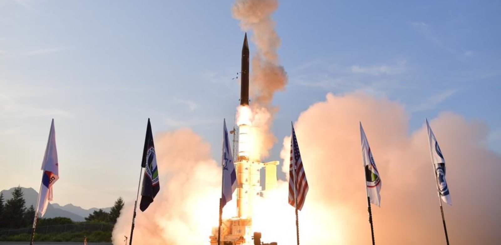 "מערכת חץ 3 בפעולה / צילום: דוברות משרד הביטחון"