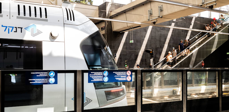 "הרכבת הקלה, הקו האדום / צילום: יוסי כהן"