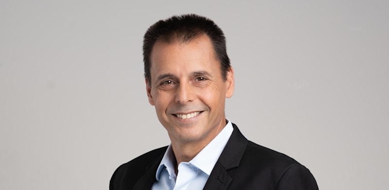 "רונן אגסי, מנכ''ל מגדל ביטוח / צילום: ניקולה וסטהפל"