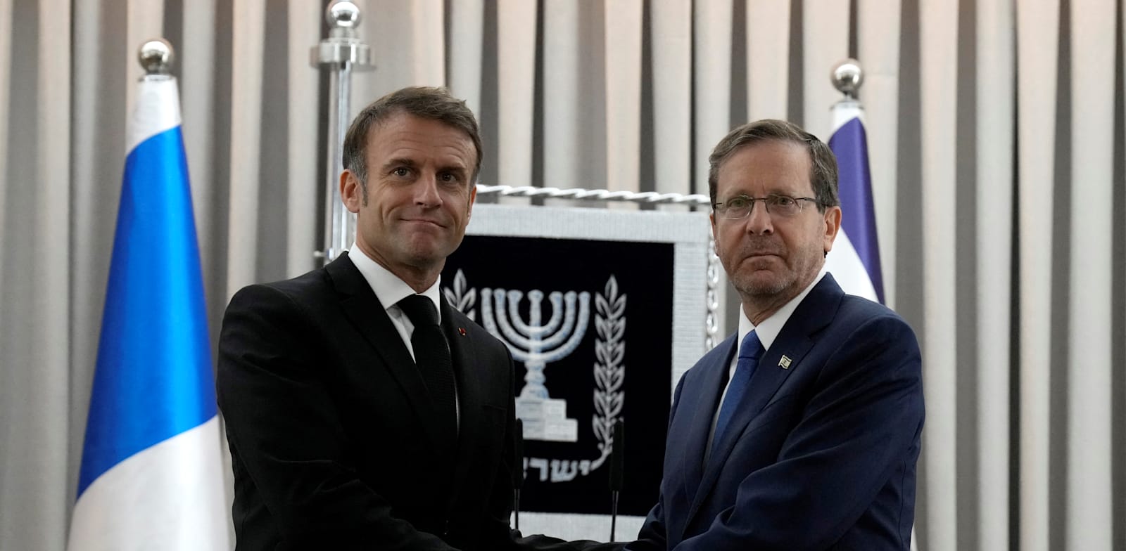President Emmanuel Macron and President Isaac Herzog, October 2023  credit: Reuters/Christophe Ena