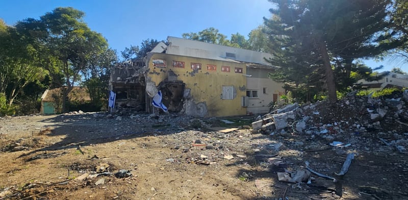 "בתים הרוסים בקיבוץ בארי לאחר 7 באוקטובר / צילום: תמונה פרטית"