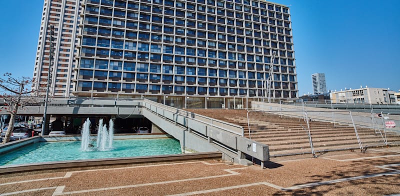 "בניין עיריית תל אביב / צילום: Shutterstock"